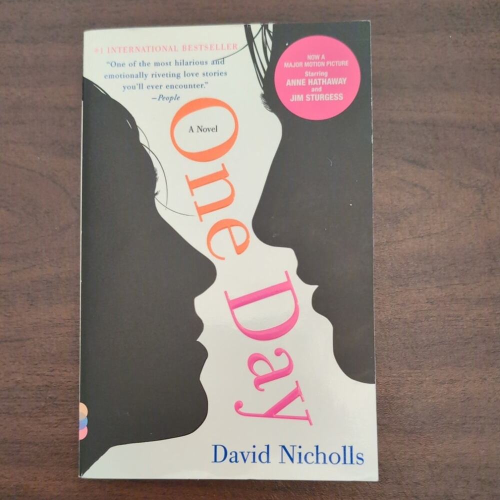 One Day A Novel - Paperback Book by Nicholls, David - VERY GOOD